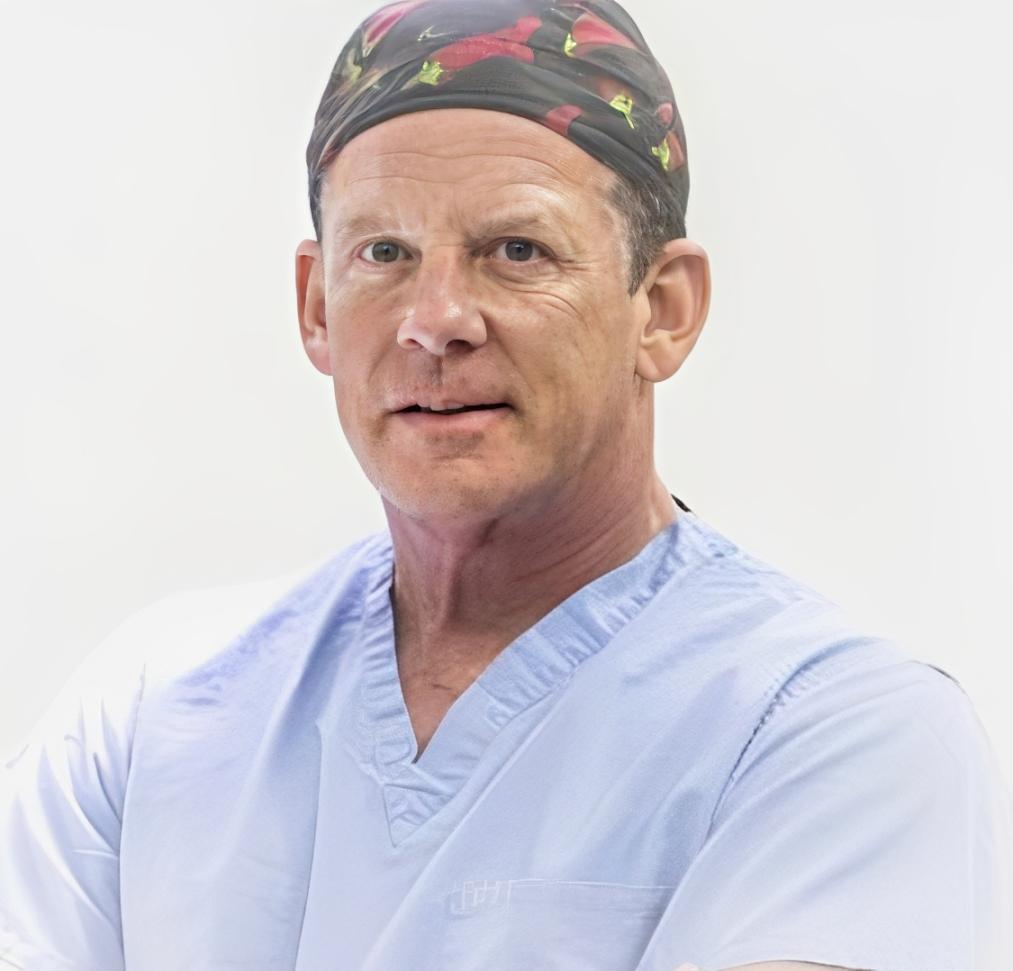 Dr. R. David Calvo